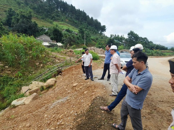 Kiểm tra thống nhất việc điều chỉnh bổ sung thiết kế một số hạng mục thuộc gói thầu XL-04 (địa phận xổ số trực tuyến minh ngọc
) Dự án Kết nối giao thông các tỉnh miền núi phía bắc