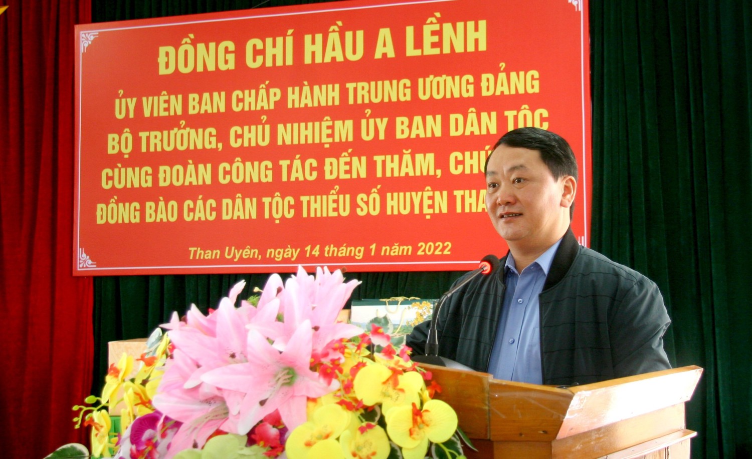 Bộ trưởng, Chủ nhiệm Ủy ban Dân tộc Hầu A Lềnh thăm, tặng quà đồng bào dân tộc thiểu số xổ số trực tuyến minh ngọc
